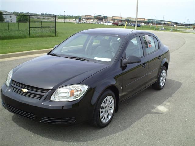 Chevrolet Cobalt 4dr Sdn I4 CVT 2.5 Coupe