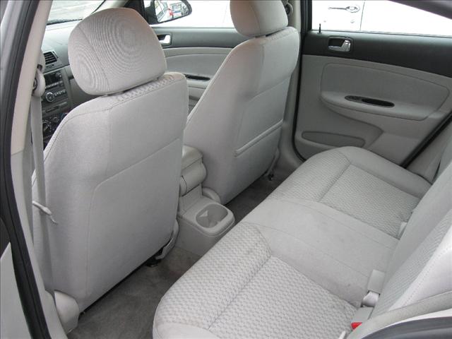 Chevrolet Cobalt 2009 photo 4