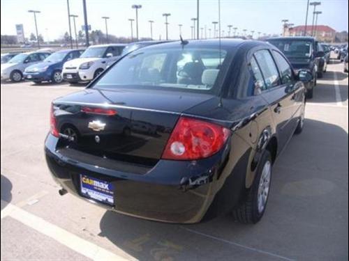 Chevrolet Cobalt 2009 photo 3