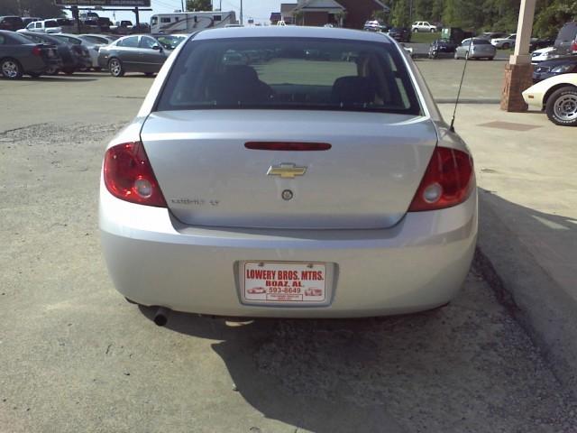 Chevrolet Cobalt 2009 photo 2
