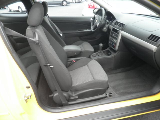 Chevrolet Cobalt 2009 photo 2