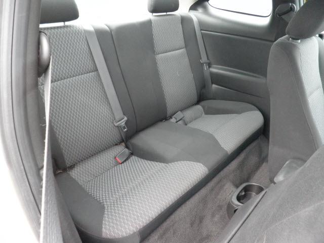 Chevrolet Cobalt 2009 photo 3