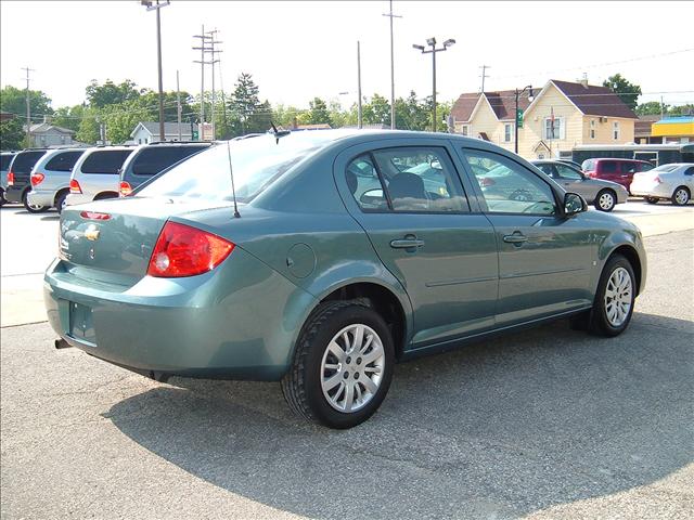 Chevrolet Cobalt 2009 photo 2
