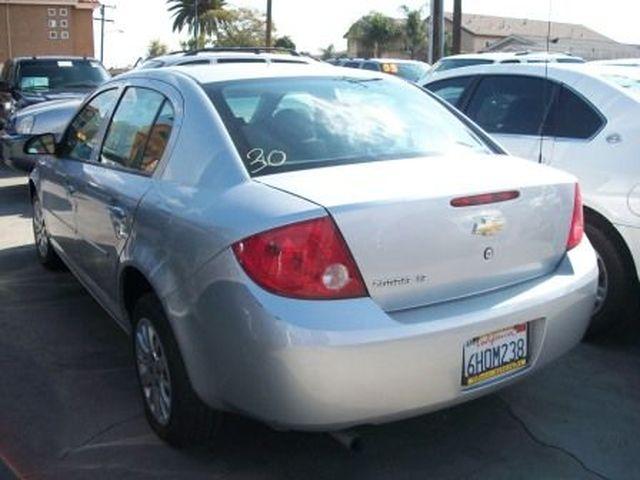 Chevrolet Cobalt 2009 photo 2