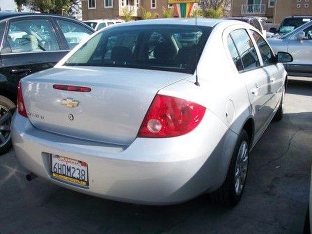 Chevrolet Cobalt 2009 photo 4