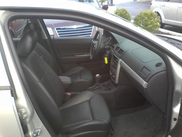 Chevrolet Cobalt 2009 photo 4