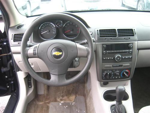 Chevrolet Cobalt 2009 photo 4