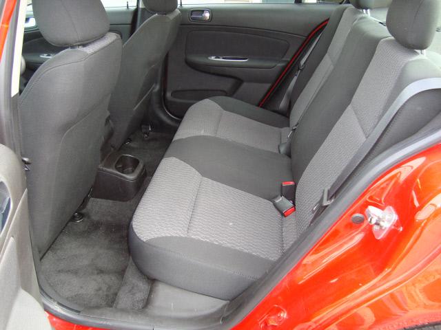 Chevrolet Cobalt 2009 photo 3