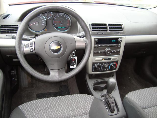 Chevrolet Cobalt 2009 photo 4