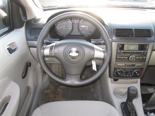 Chevrolet Cobalt 2009 photo 3