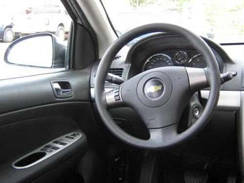 Chevrolet Cobalt 2009 photo 2