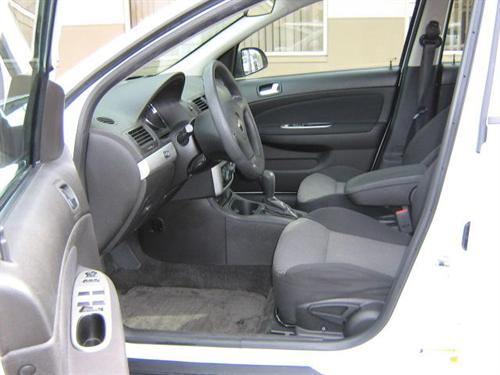 Chevrolet Cobalt 2009 photo 4