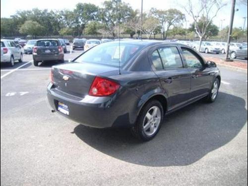 Chevrolet Cobalt 2009 photo 3
