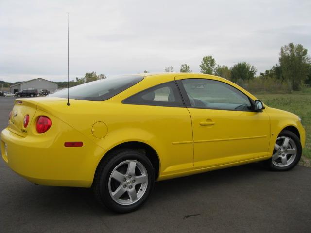 Chevrolet Cobalt 2009 photo 4
