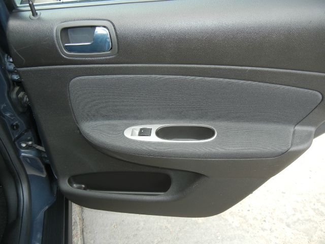 Chevrolet Cobalt 2009 photo 19