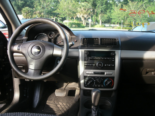 Chevrolet Cobalt Navigation RR DVD Sedan