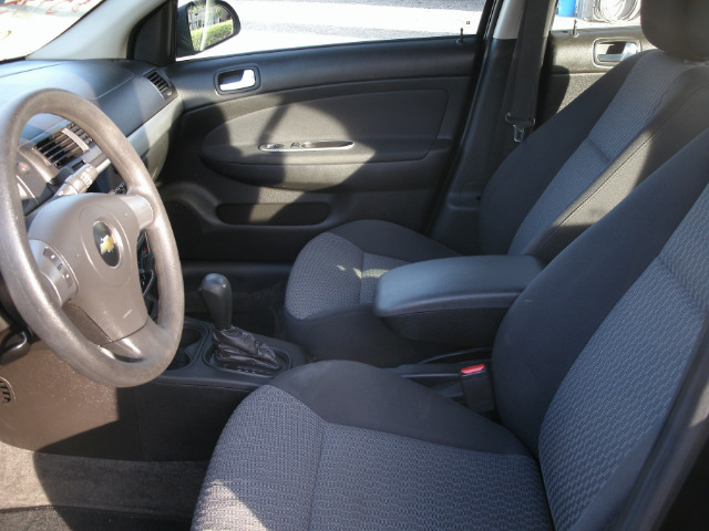 Chevrolet Cobalt 2009 photo 2