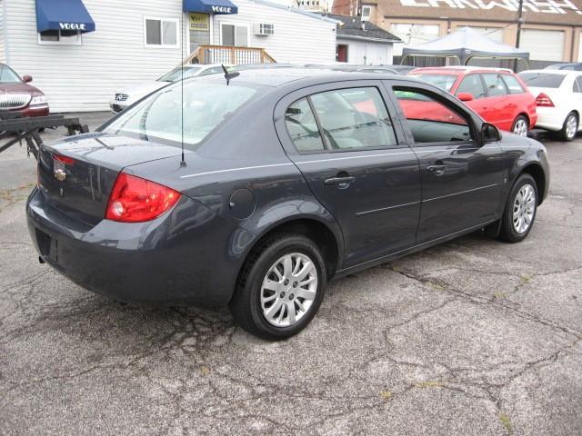 Chevrolet Cobalt 2009 photo 3