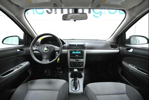 Chevrolet Cobalt 2009 photo 2