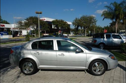 Chevrolet Cobalt 2009 photo 2