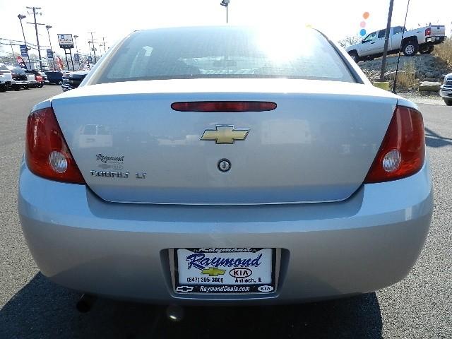 Chevrolet Cobalt 2010 photo 4