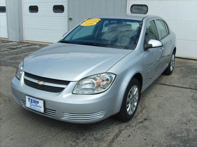 Chevrolet Cobalt 2010 photo 2