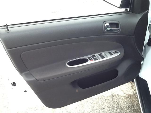 Chevrolet Cobalt 2010 photo 13