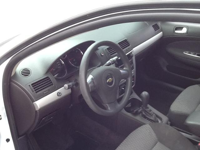 Chevrolet Cobalt 2010 photo 15