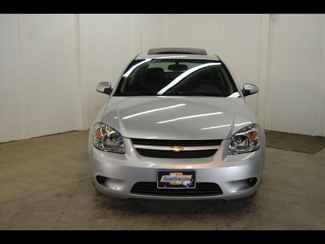 Chevrolet Cobalt 2010 photo 2