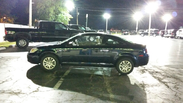Chevrolet Cobalt 2010 photo 3