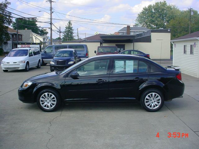 Chevrolet Cobalt 2010 photo 1