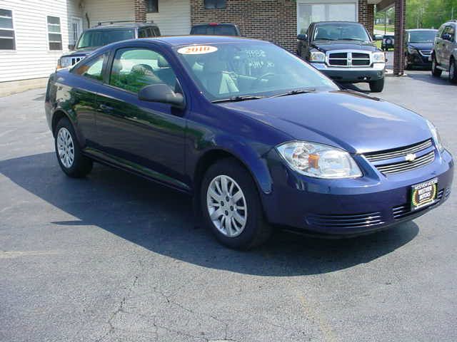 Chevrolet Cobalt 2010 photo 2
