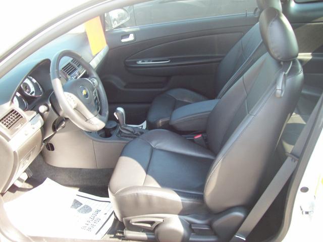 Chevrolet Cobalt 2010 photo 3