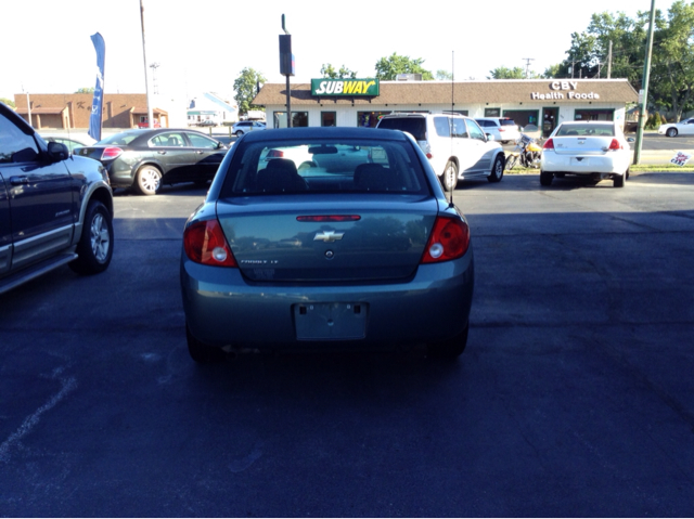 Chevrolet Cobalt 2010 photo 1