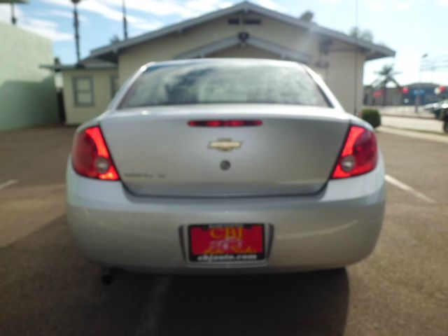 Chevrolet Cobalt 2010 photo 4