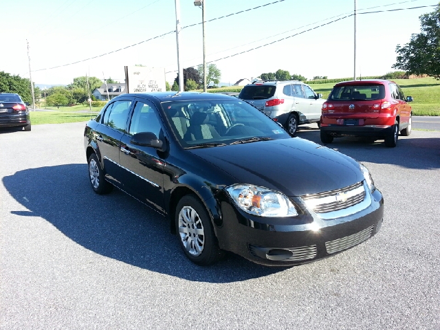 Chevrolet Cobalt 2010 photo 2