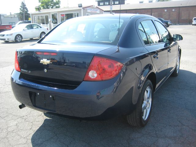 Chevrolet Cobalt 2010 photo 1