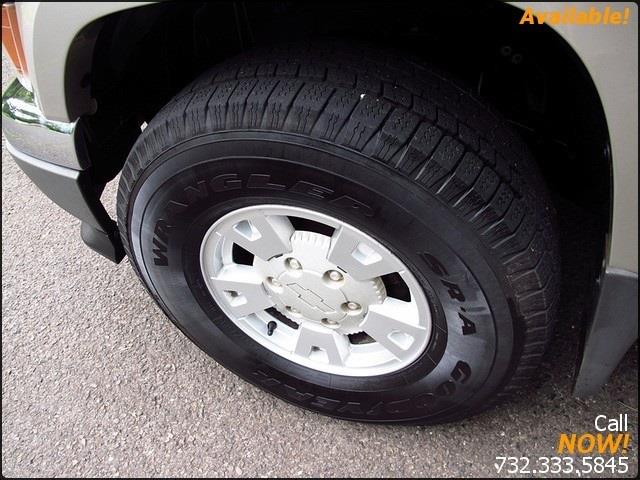 Chevrolet Colorado 2004 photo 2