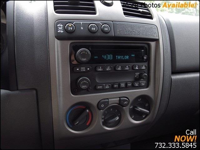 Chevrolet Colorado 2004 photo 22
