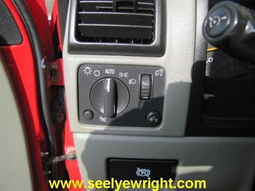 Chevrolet Colorado 2004 photo 2