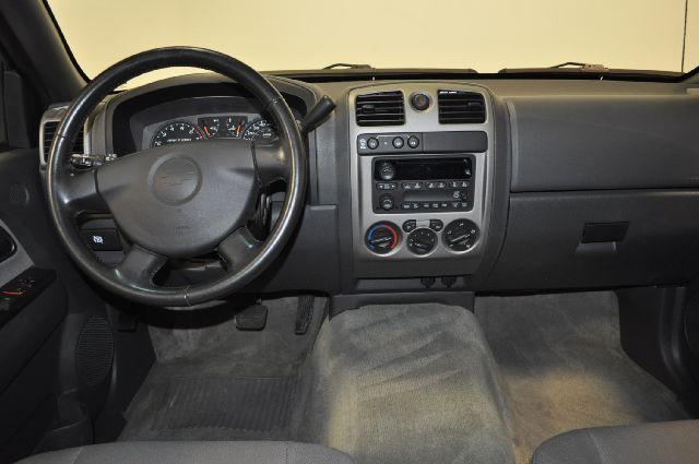 Chevrolet Colorado 2004 photo 2