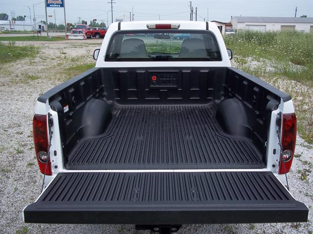 Chevrolet Colorado 2004 photo 3