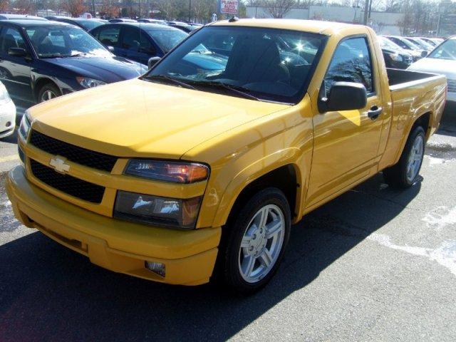 Chevrolet Colorado 2004 photo 2