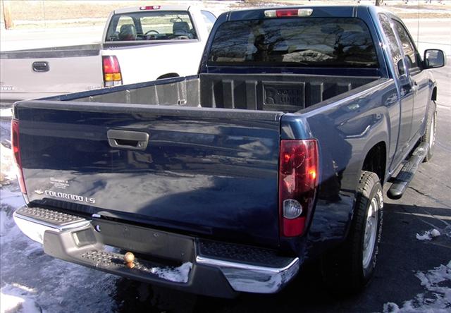 Chevrolet Colorado 2004 photo 3