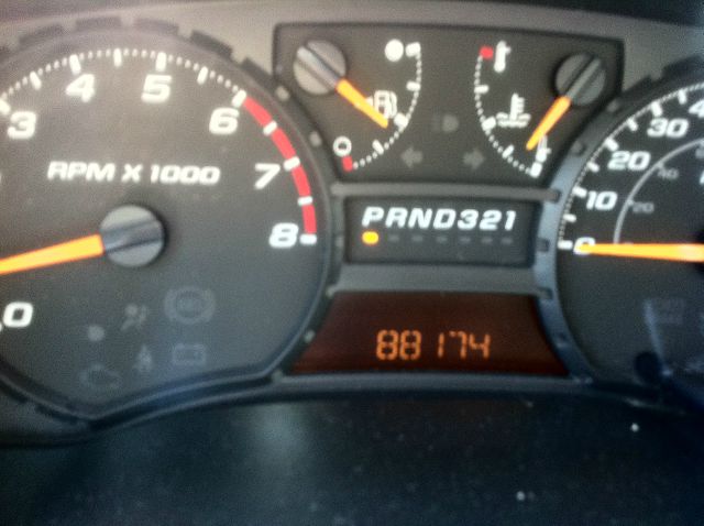 Chevrolet Colorado 2004 photo 2