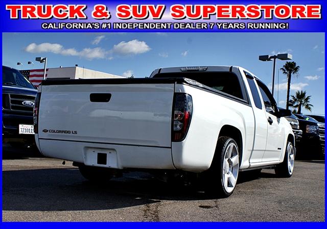 Chevrolet Colorado 2004 photo 3