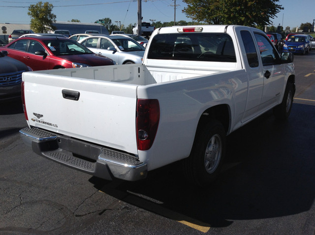Chevrolet Colorado 2004 photo 3