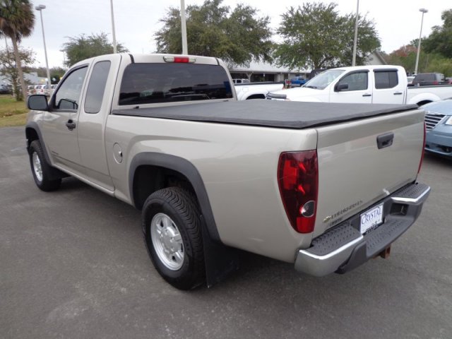 Chevrolet Colorado 2004 photo 2