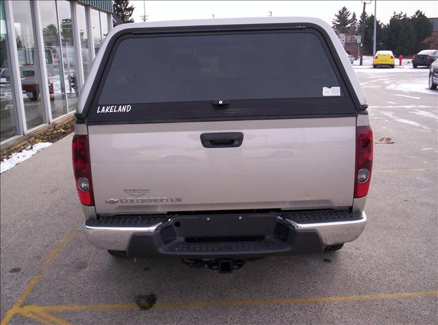 Chevrolet Colorado 2004 photo 3