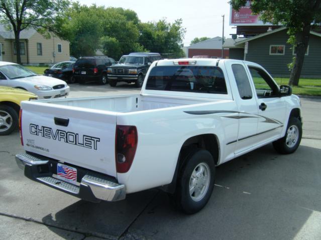Chevrolet Colorado 2004 photo 2